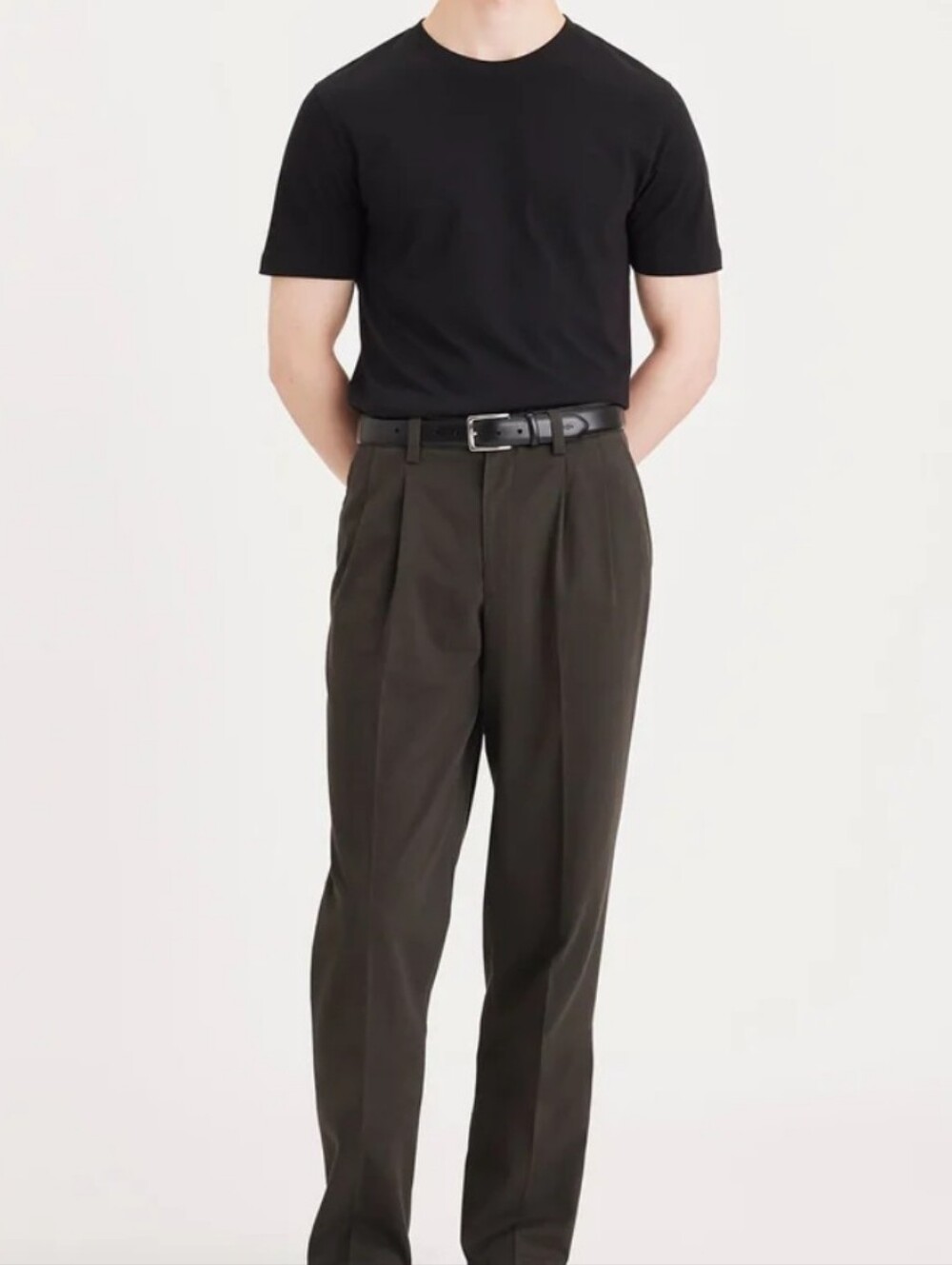 Dockers pants dark brown. 34”x34” belt loops classy look office attire 🌞